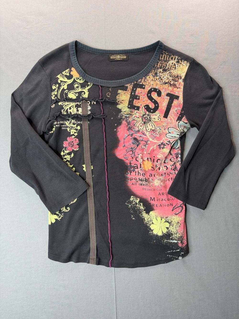 Vintage Skinny Minnie Y2K Rhinestone Graphic 3/4 Sleeve Top Size Med